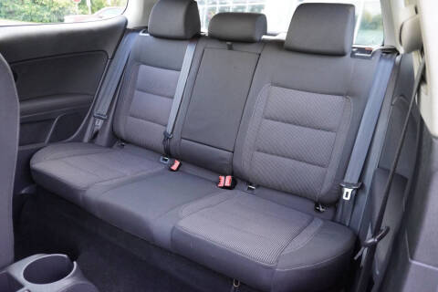 2011 Volkswagen Golf 2.5L PZEV