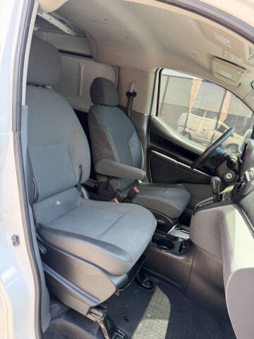 2019 Nissan NV200 SV