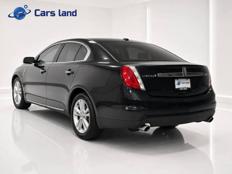 2011 Lincoln MKS
