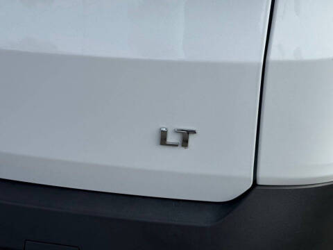 2023 Chevrolet Traverse LT