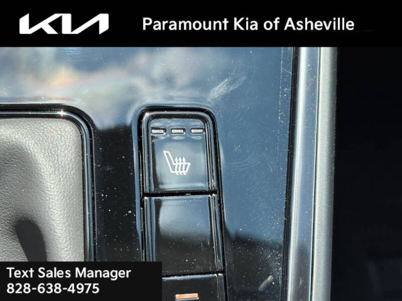 2025 Kia Niro EX Touring