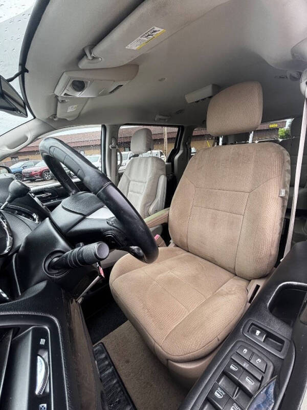 2016 Dodge Grand Caravan SXT