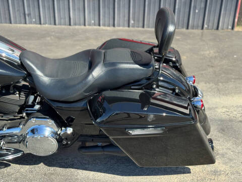 2014 Harley-Davidson Street Glide Custom
