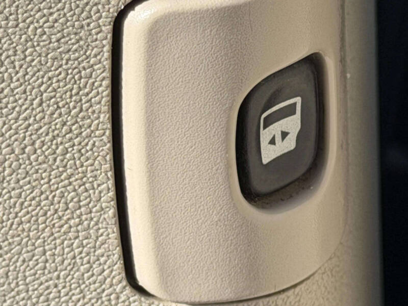 2011 Dodge Grand Caravan Crew