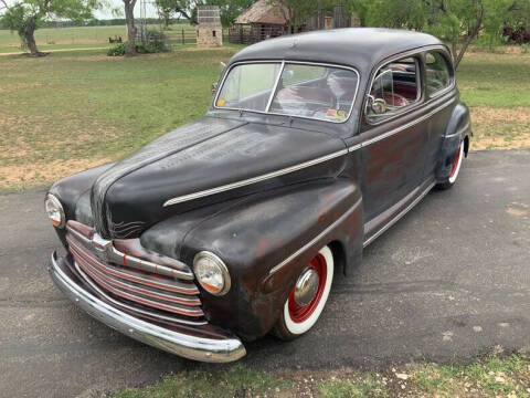 1946 Ford Deluxe
