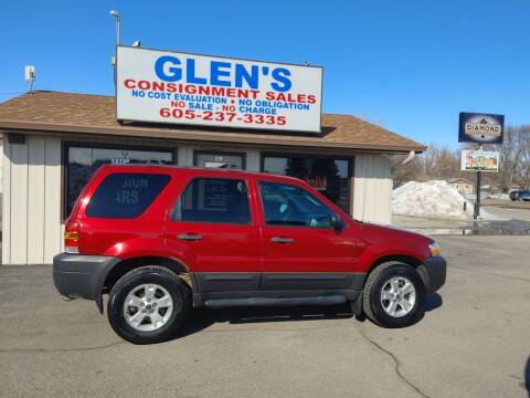 2006 Ford Escape for sale at Glen's Auto Sales in Watertown SD