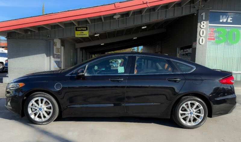 2019 Ford Fusion Energi Titanium