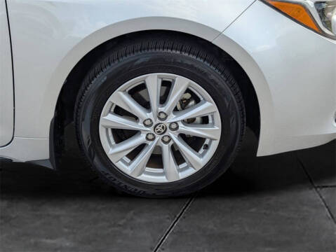 2023 Toyota Corolla Hatchback SE