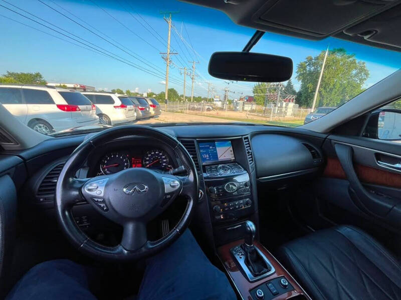 2011 Infiniti FX35