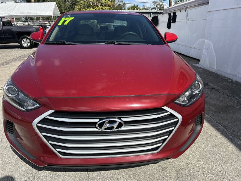 2017 Hyundai Elantra