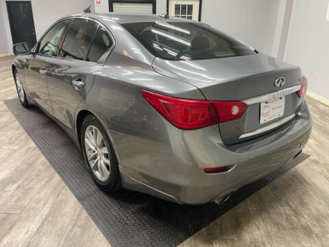 2014 Infiniti Q50