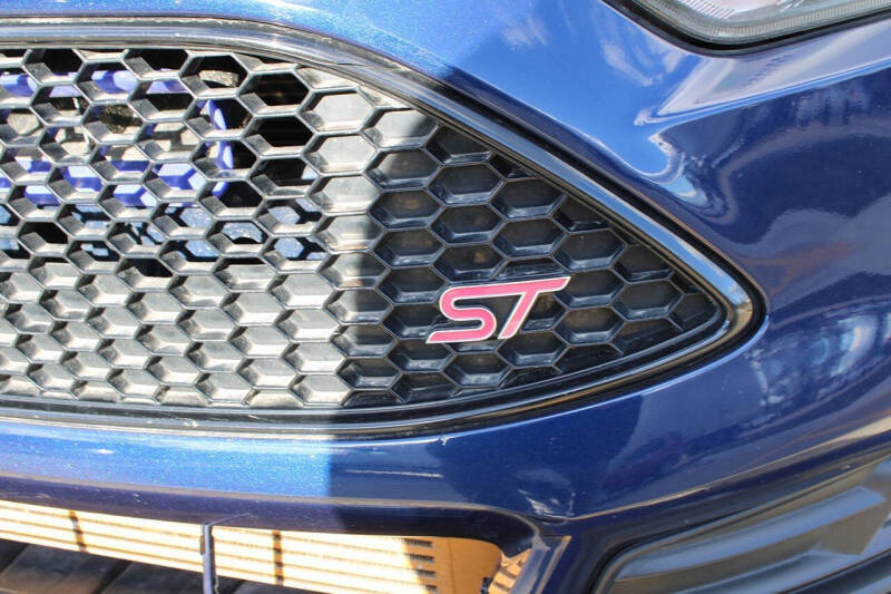 2016 Ford Focus ST