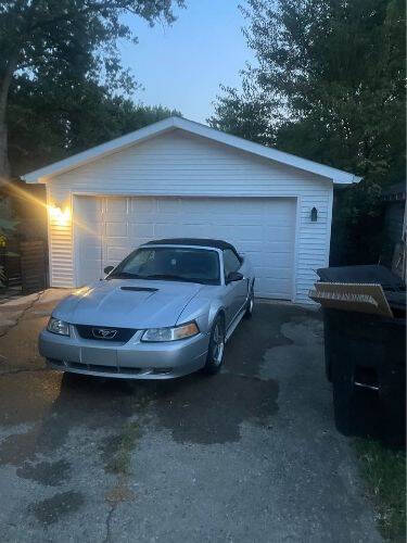 2000 Ford Mustang GT