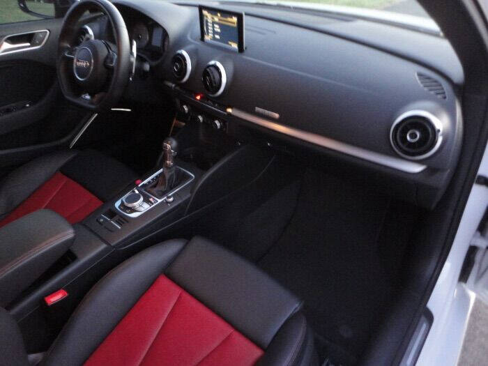 2016 Audi S3 2.0T quattro Premium Plus