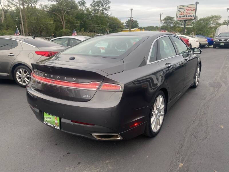 2015 Lincoln MKZ Hybrid photo 4