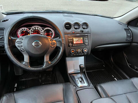 2012 Nissan Altima 3.5 SR