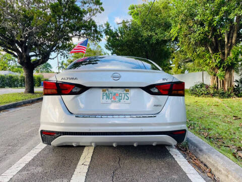 2023 Nissan Altima 2.5 SV