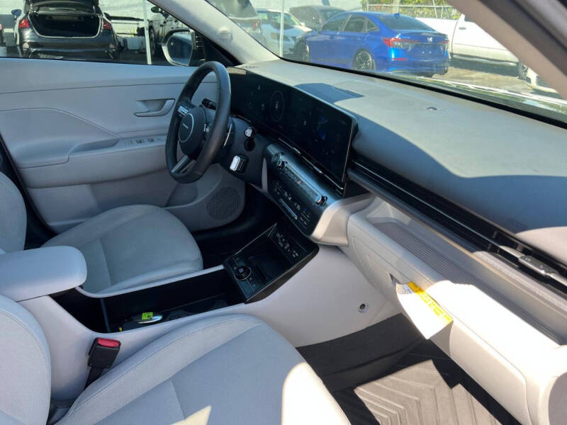 2024 Hyundai Kona SEL