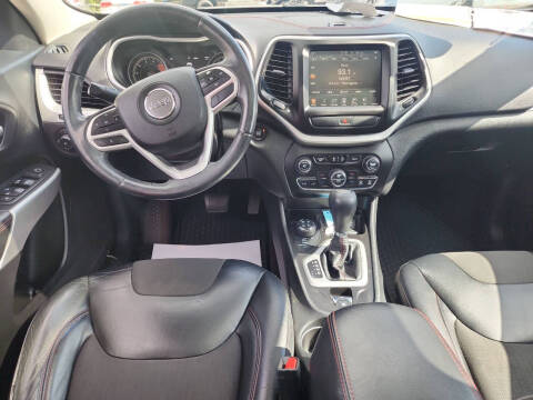 2017 Jeep Cherokee Trailhawk