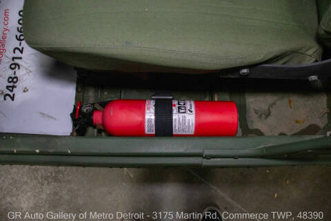 2001 AM General Hummer