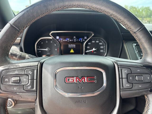 2021 GMC Yukon AT4 - Photo 14
