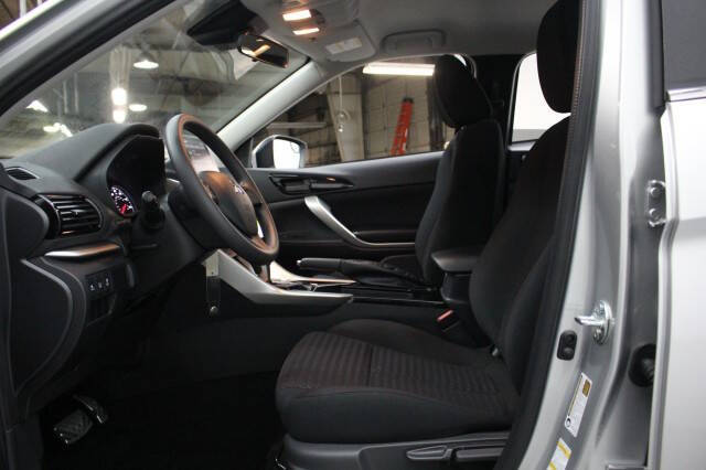 2026 Mitsubishi Eclipse Cross ES