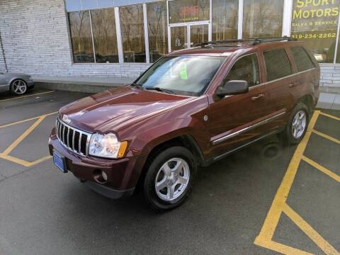 2007 Jeep Grand Cherokee for sale at Eurosport Motors in Evansdale IA