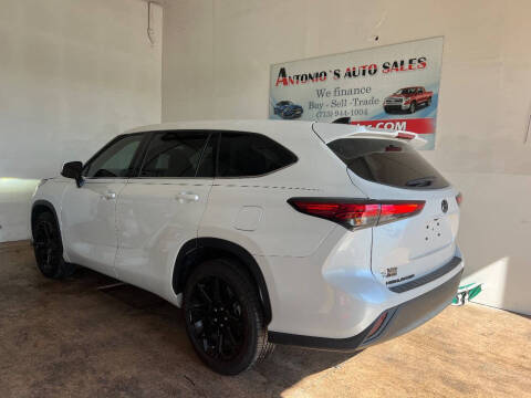 2022 Toyota Highlander L