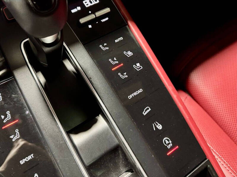 2023 Porsche Macan GTS
