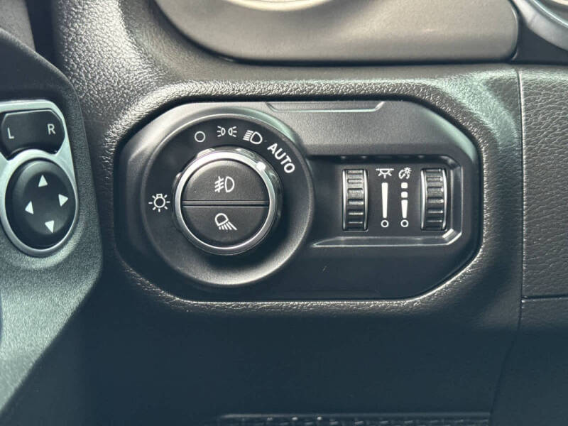 2022 Jeep Gladiator Willys