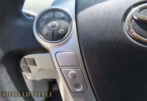 2014 Toyota Prius Two