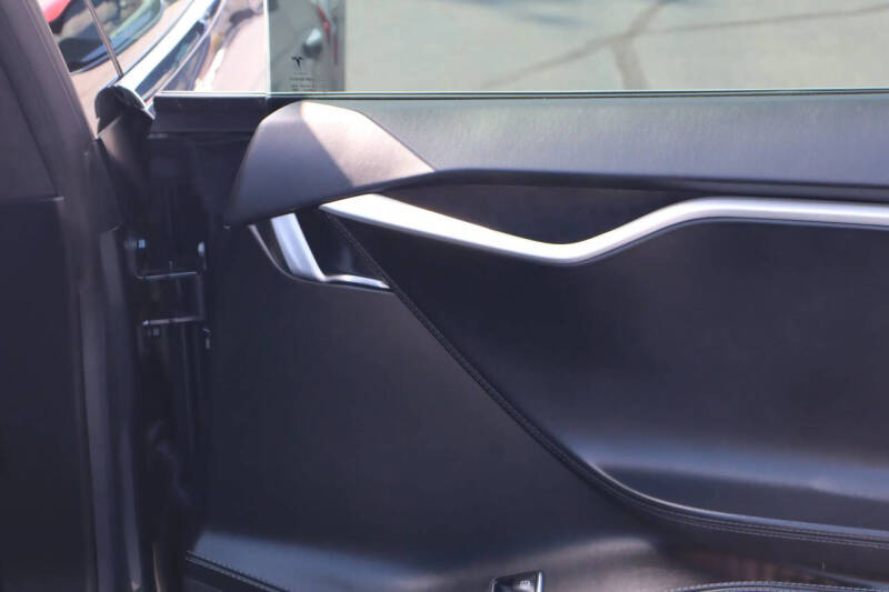 2017 Tesla Model S