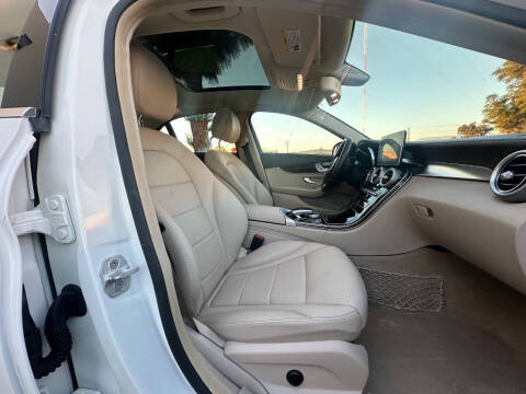 2015 Mercedes-Benz C-Class C 300