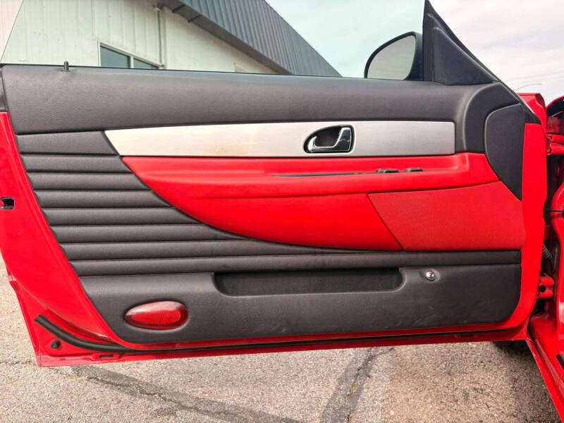 2003 Ford Thunderbird