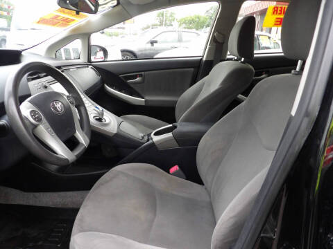 2013 Toyota Prius Two