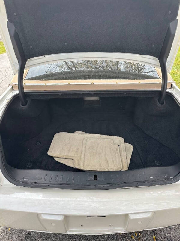 2011 Cadillac DTS Premium Collection