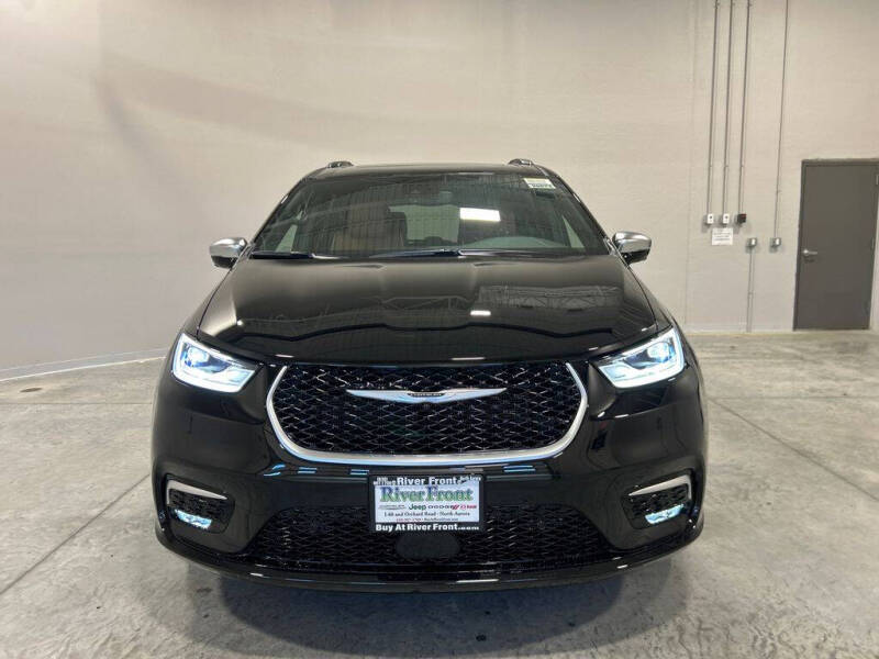 2026 Chrysler Pacifica Pinnacle