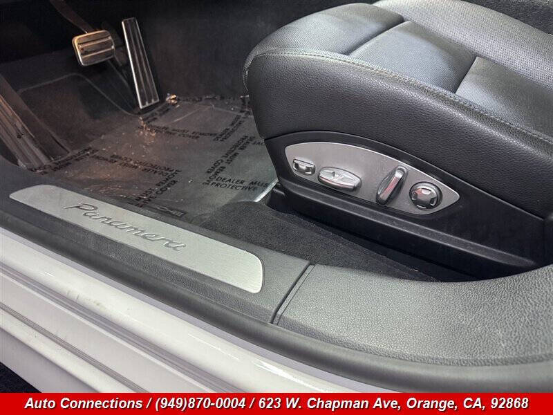 2012 Porsche Panamera