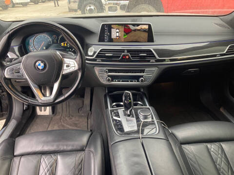 2017 BMW 7 Series 750i xDrive
