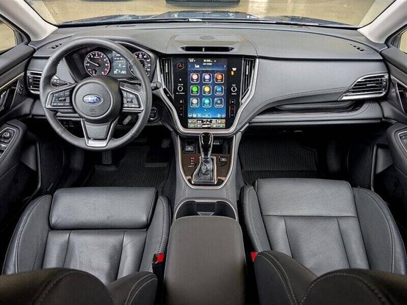 2025 Subaru Outback Touring XT