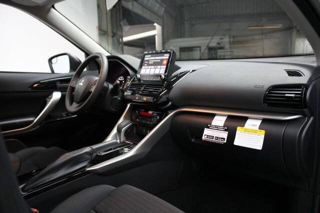 2026 Mitsubishi Eclipse Cross LE