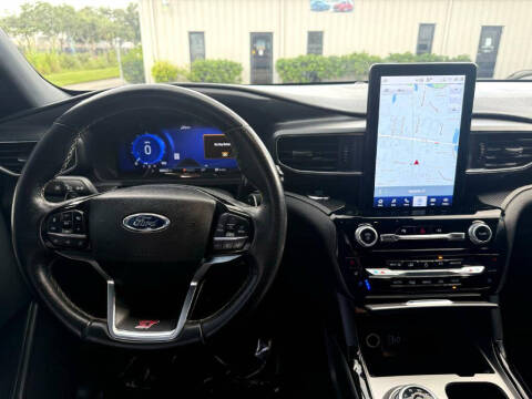 2023 Ford Explorer ST