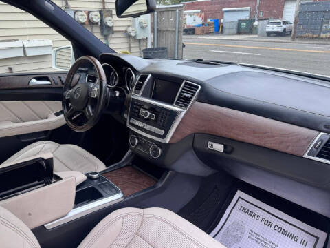 2015 Mercedes-Benz M-Class ML 63 AMG