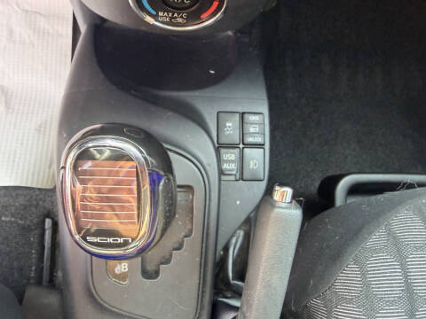 2014 Scion iQ 10 Series