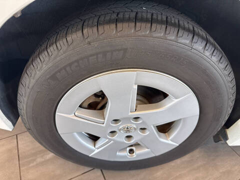 2011 Toyota Prius Two