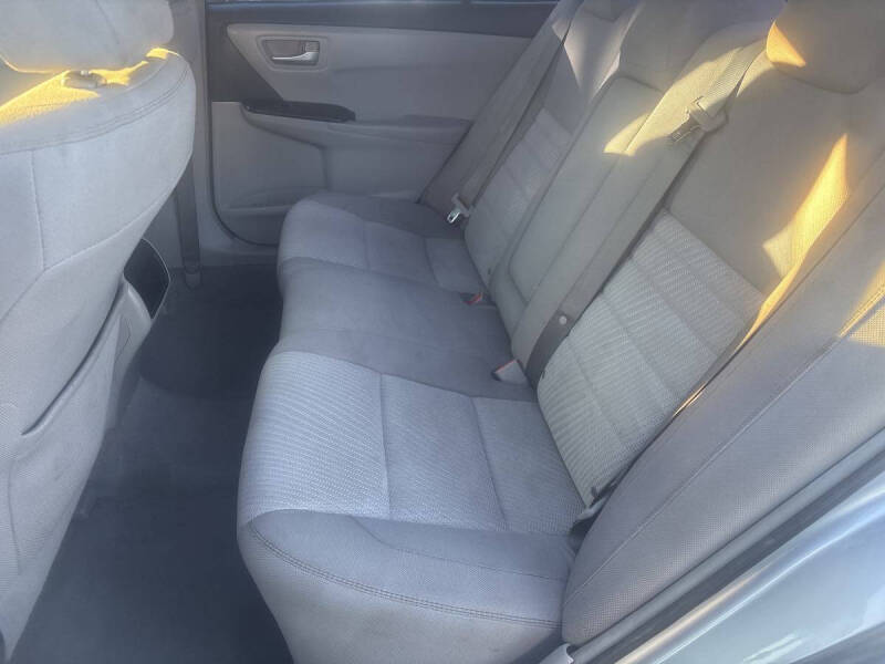 2015 Toyota Camry SE