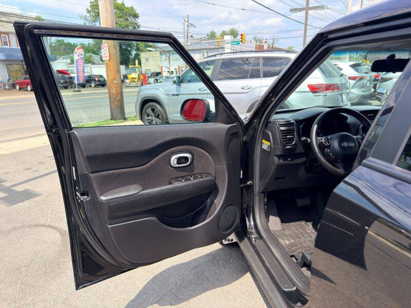 2018 Kia Soul +