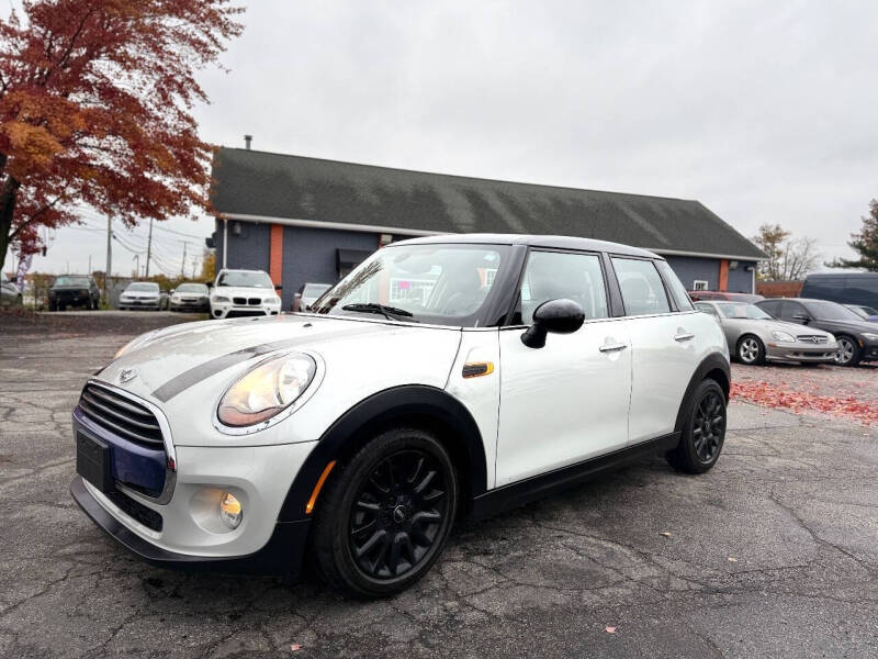 2018 MINI Hardtop 4 Door Cooper