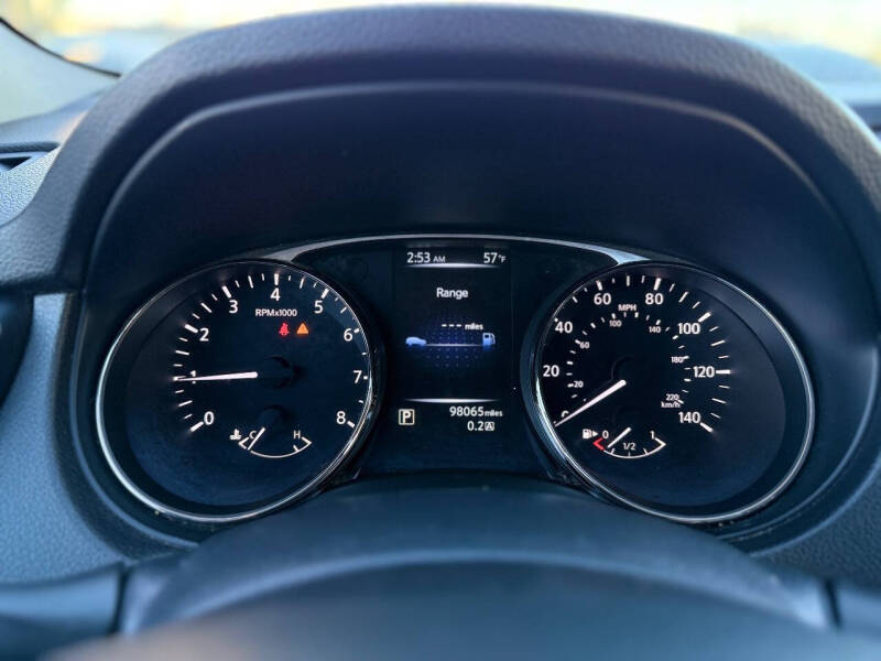 2015 Nissan Rogue SL