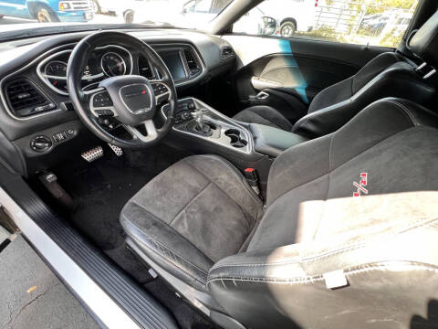 2016 Dodge Challenger R/T Plus